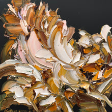 Load image into Gallery viewer, A golden touch No 5