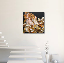 Load image into Gallery viewer, A golden touch No 5