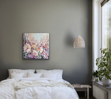 Load image into Gallery viewer, Bunch of love No 34
