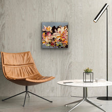 Load image into Gallery viewer, Bunch of love No 88

