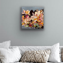 Load image into Gallery viewer, Bunch of love No 88
